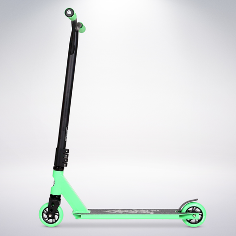 EXOOTER T3GN Trick Scooter With 110mm Aluminum Core Wheels In Green.